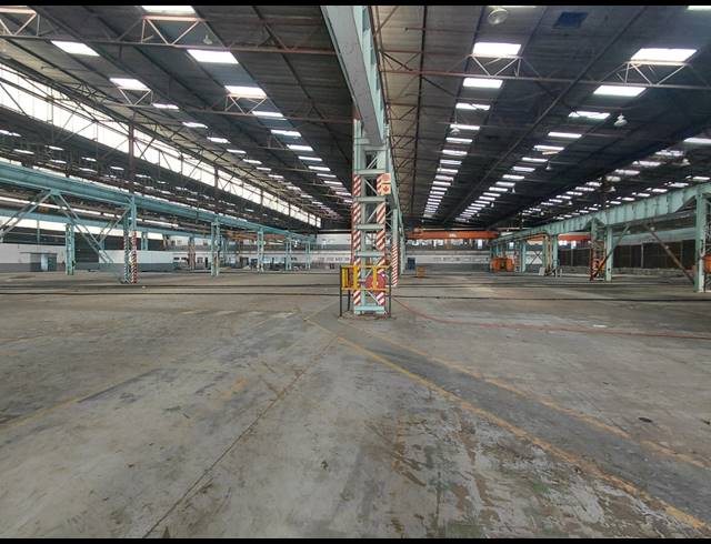25,084M² FACTORY TO LET IN CLAYVILLE